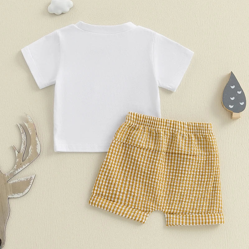 Plaid Embroidered Hunting Outfit